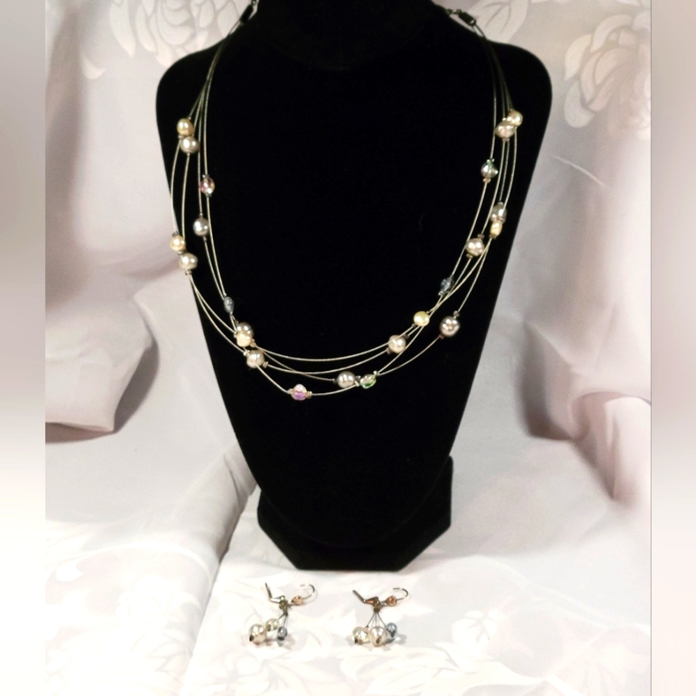 Freshwater pearl and glass bead three strand wire necklace and earring set 80s
